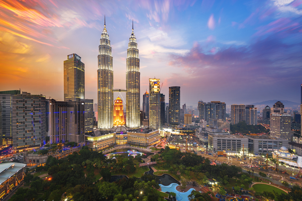 Twin Towers 1