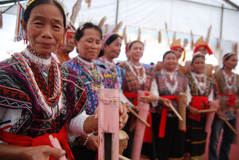 dusun rumanau leboh ladies showing bamboo musical instruments sabah harvest