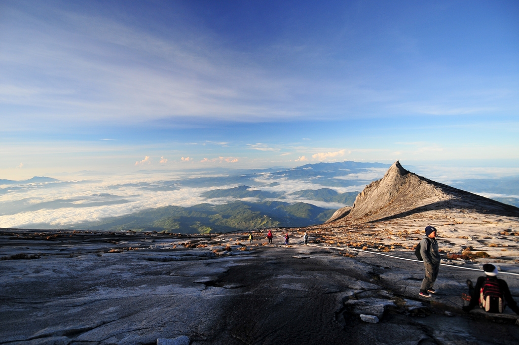 View from the Mount Kinabalu summit (4035m) | Photo credit: Stéphane Enten