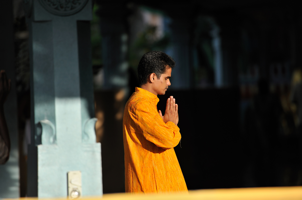 deepavali-batu-caves-clchang-shutterstock-com