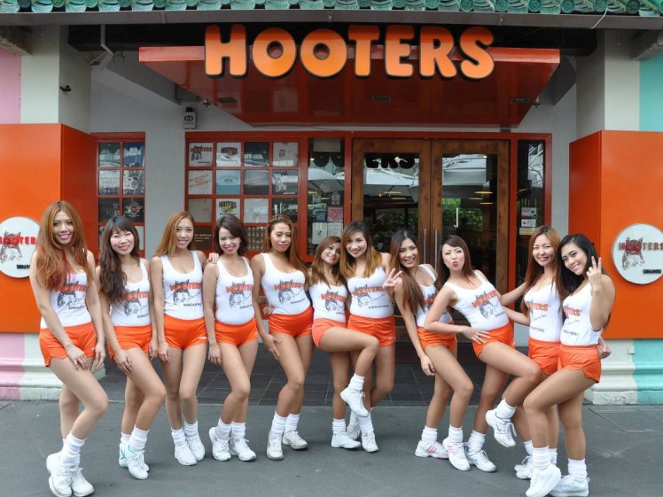 Restaurant Chain Hooters May Open in Malaysia