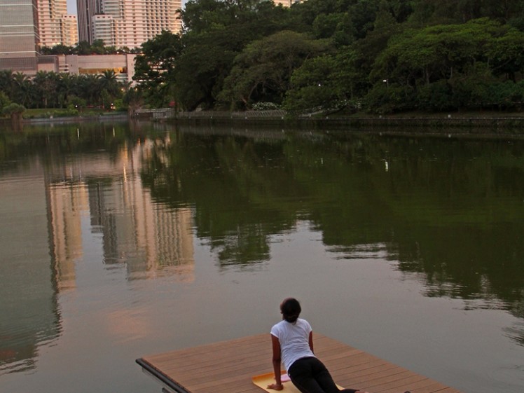 MAL7578 Yoga at Lake Garden KL