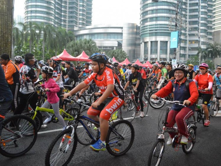 KL car free morning