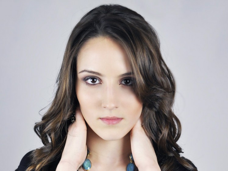 model-429733_1280