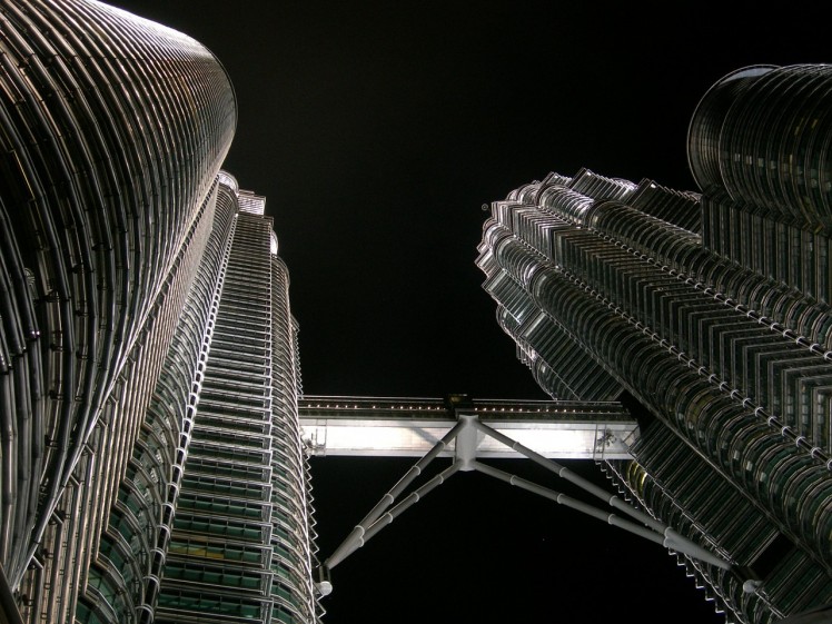 petronas-towers-578220_1280