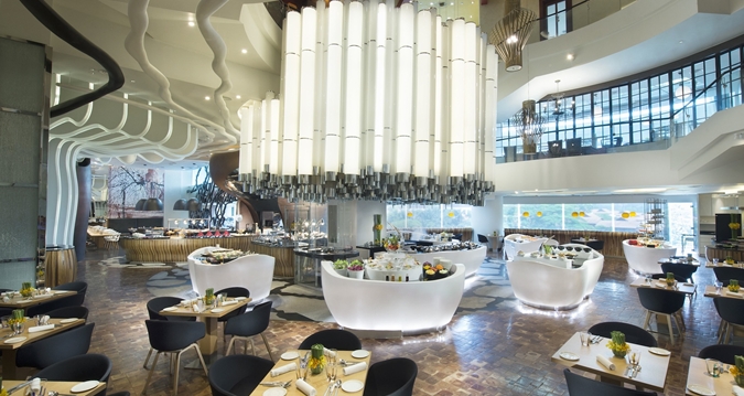 Hilton Dining Space