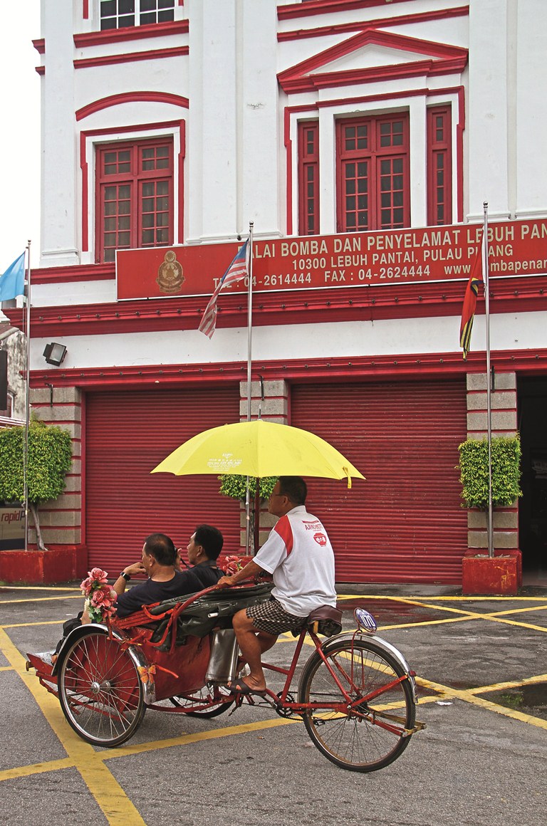 MAL7748 Rickshaw fire station Lebuh Pantai Penang