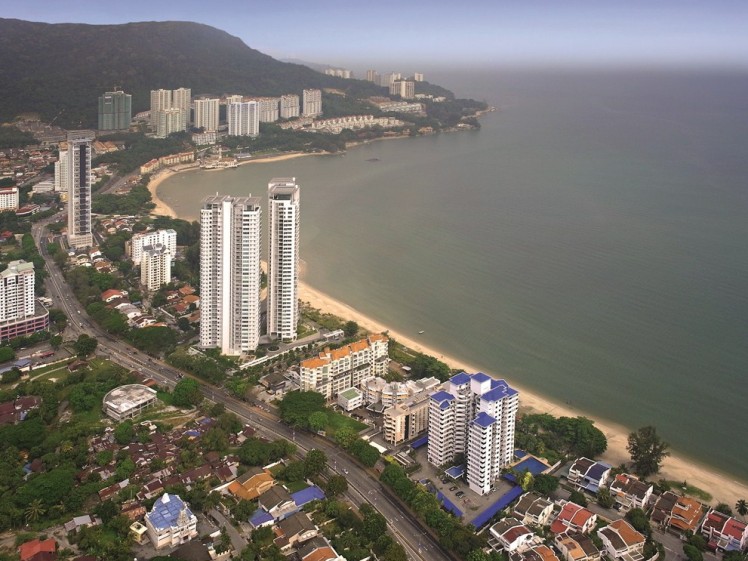 MAL7217 Aerial Tanjung Bungah Penang