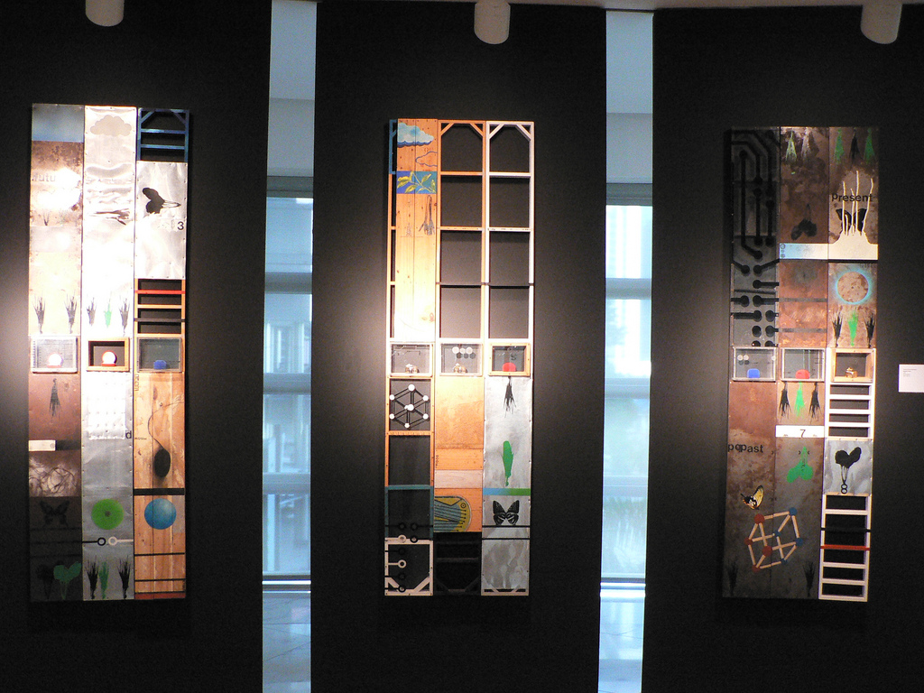 Galeri Petronas - installation