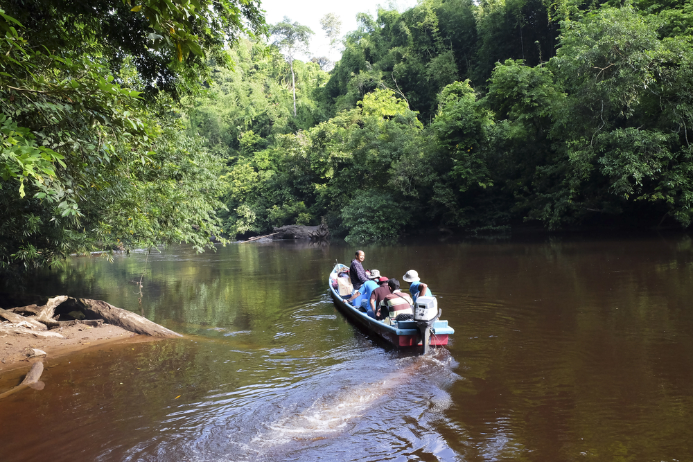 Boat ride along Koh River | Photo credit: Mat Wadi / Shutterstock.com