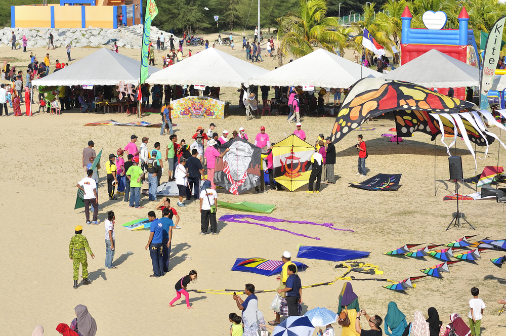 International Kite Festival in Kelantan | Photo credit: Tuan_Azizi / Shutterstock.com