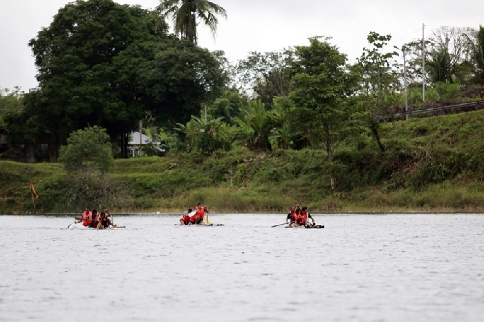 Raft race at the Taik Biru Festival 2014 | Photo credit: Bau District Council