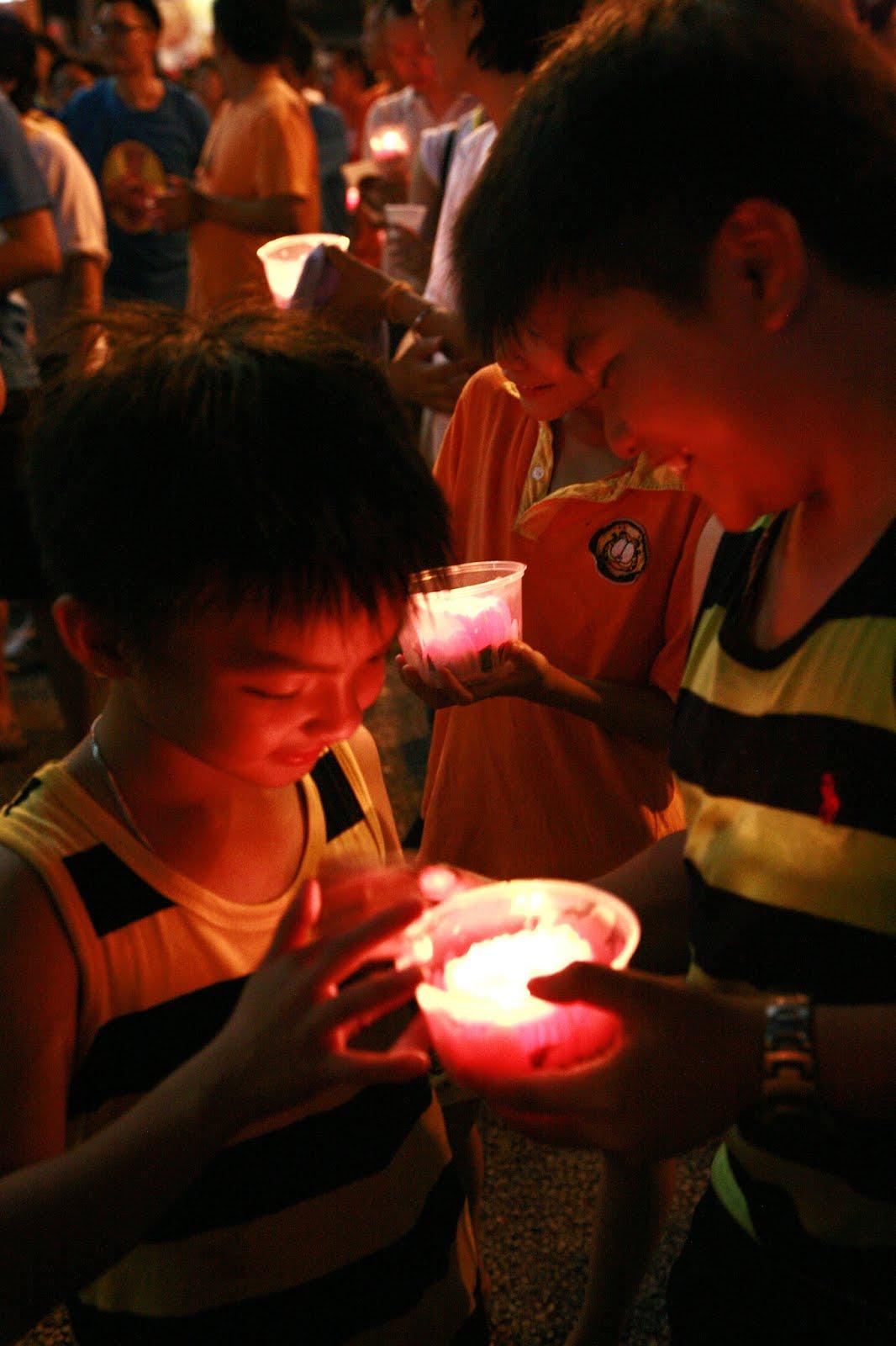 Lighting candles