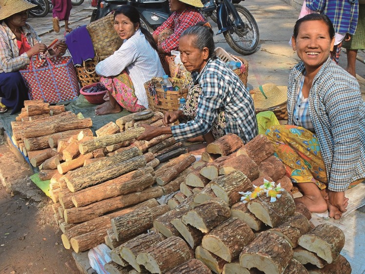 Ladies selling the ubiquitous Thanaka wood