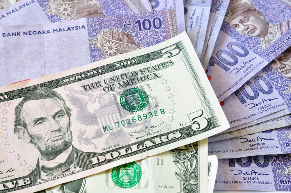 Ringgit weakens: Now more than 4 to the US dollar - ExpatGo