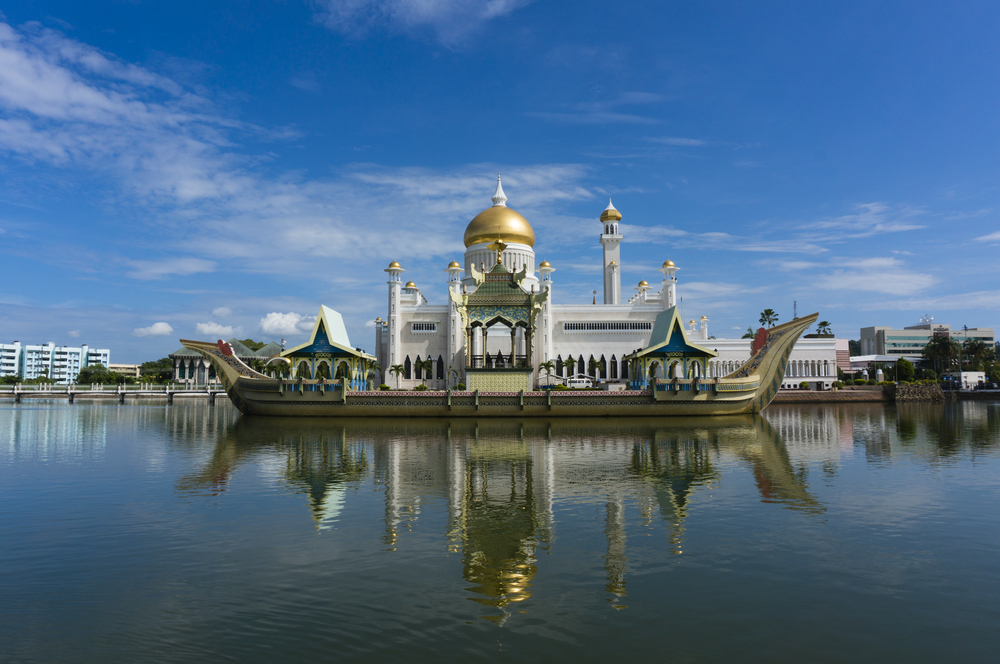 travel to brunei from malaysia