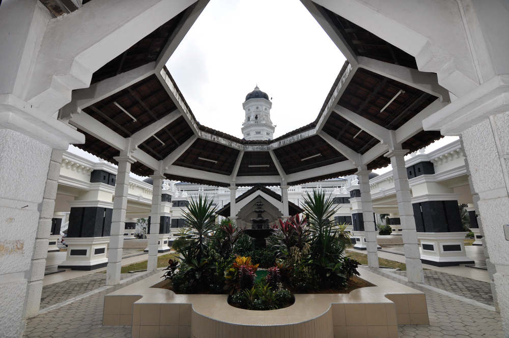 Sultan Abu Bakar Mosque