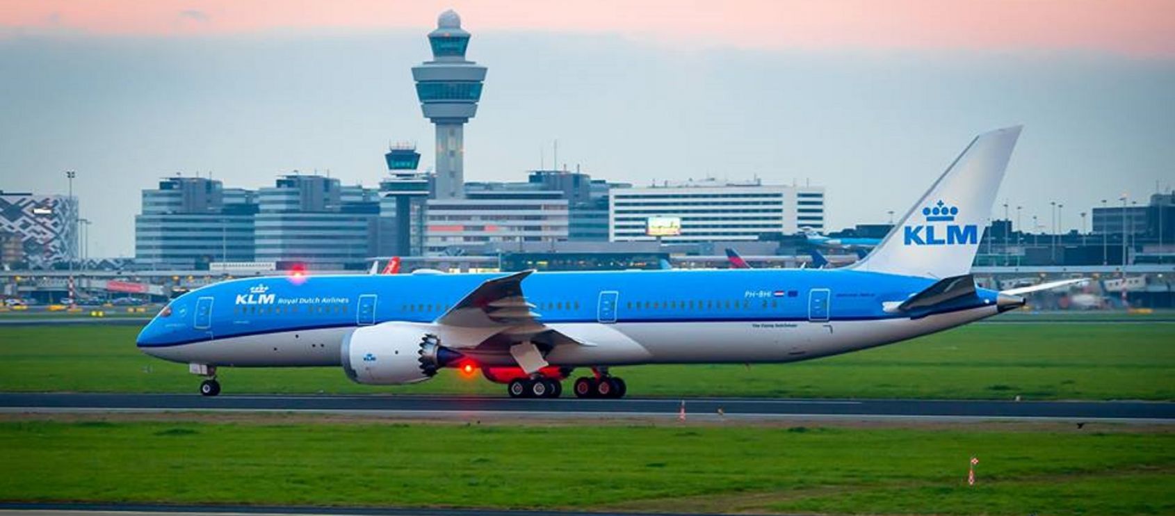 KLM Royal Dutch Airlines - ExpatGo