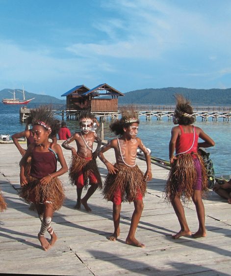 Village children at Arborek