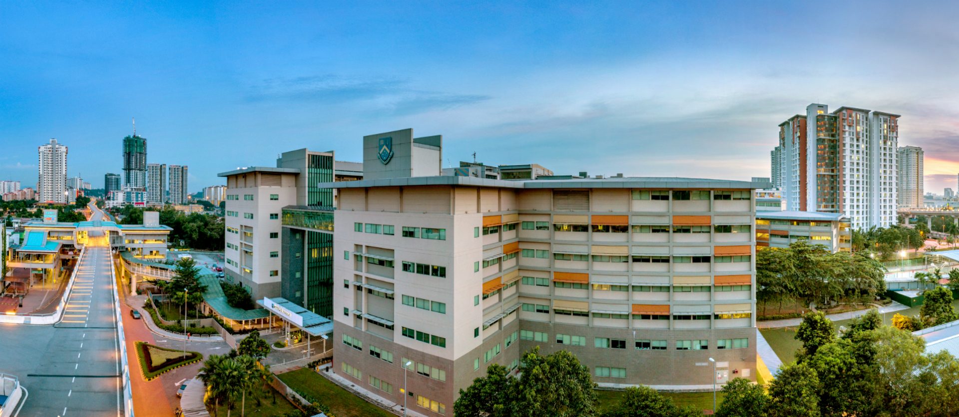 Monash University Malaysia Fees / Profile Monash University Malaysia (MUSM) - Where To Study ... - Monash university malaysia, the malaysian campus of monash university opened in 1998 and is located within the bandar sunway township in malaysia.