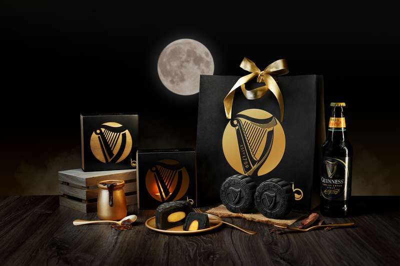 guinness mooncakes set display