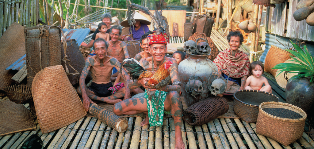 borneo headhunters