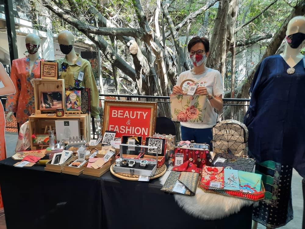 artisans showcase