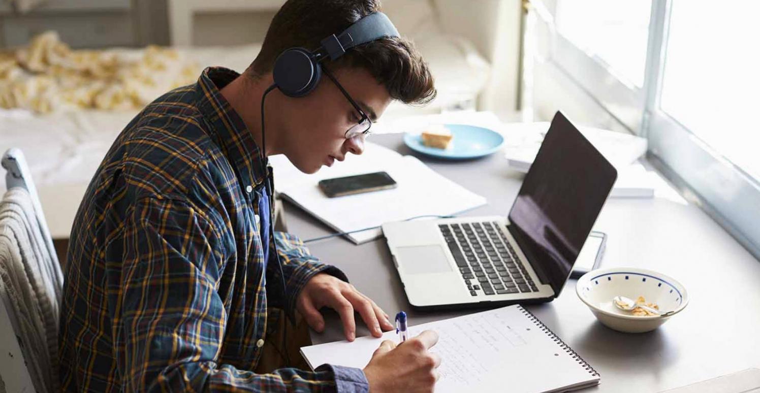 Five Reasons Why Pearson Online Academy UK Global Is the Right Choice