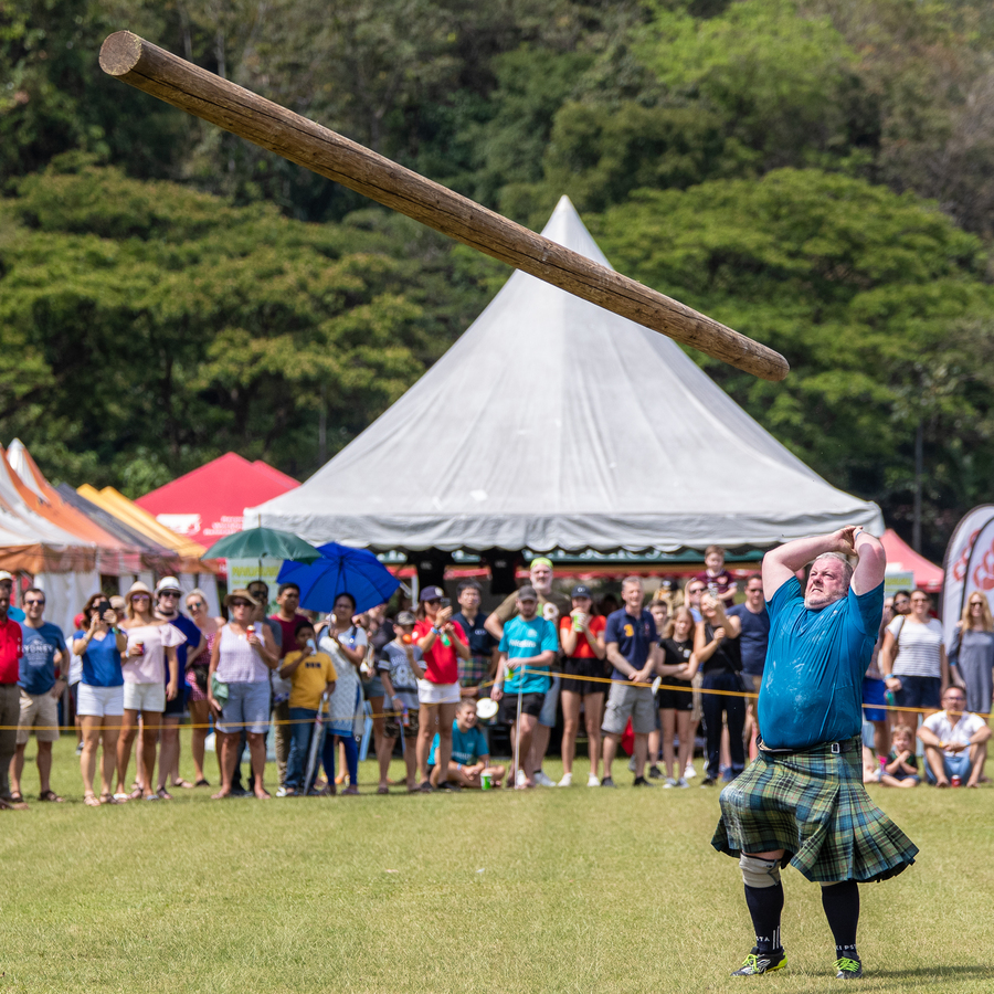 highland caber toss