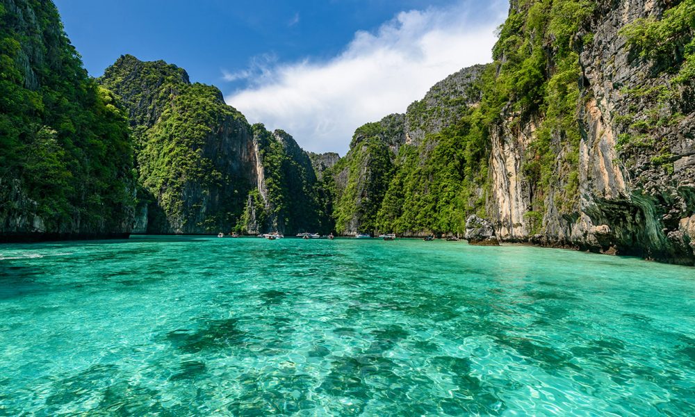 Suddenly Struggling, Thailand’s Tourism Industry is at a Crossroads