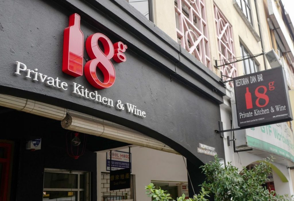 2.-18g-min-1200×822