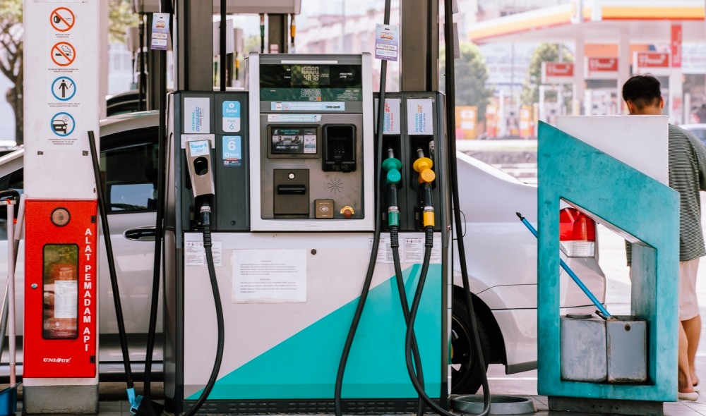 Rising Oil Prices Push Up Airfares and Fuel Costs in Malaysia Amid Middle East Tensions