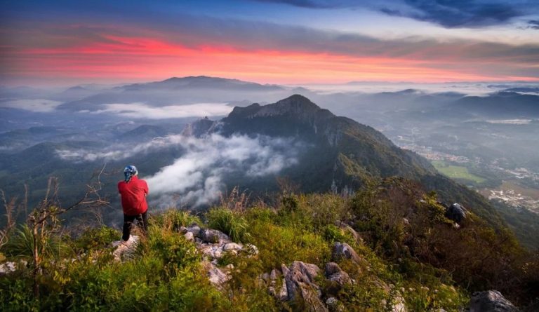 Chasing Views, Losing the Trail: Malaysia Cracks Down on Risky Hiking Trends