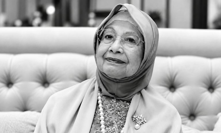 Tun Dr Siti Hasmah Passes Away at 100, to Receive State Funeral