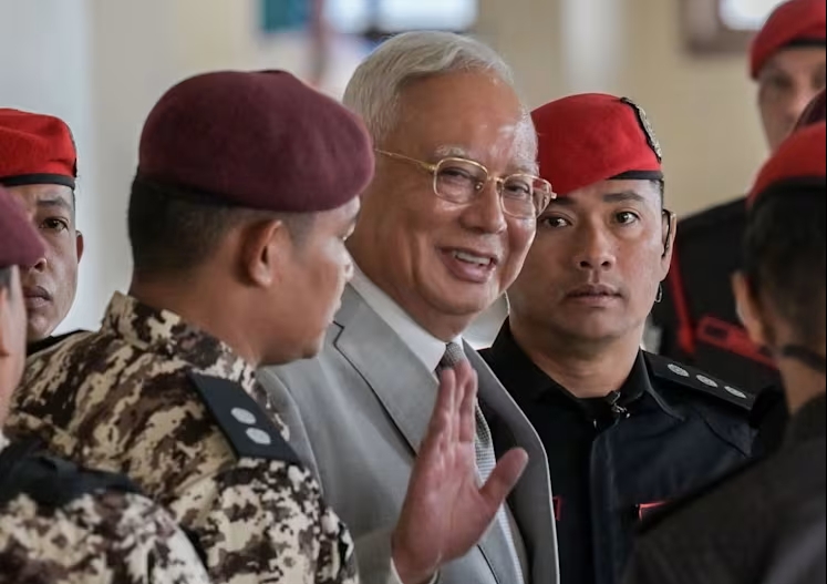 Malaysia’s Social Media Lights Up Over Najib’s House Arrest and RM50 Million Fine