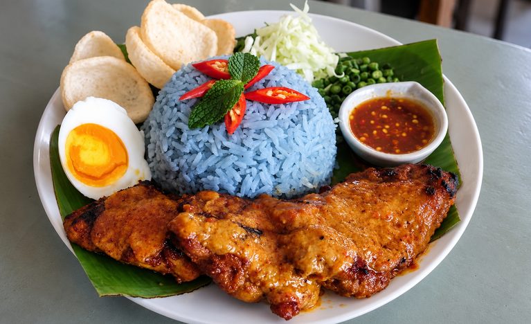 A Taste of Malaysia’s East Coast: 8 Traditional Dishes to Discover Along the ECRL