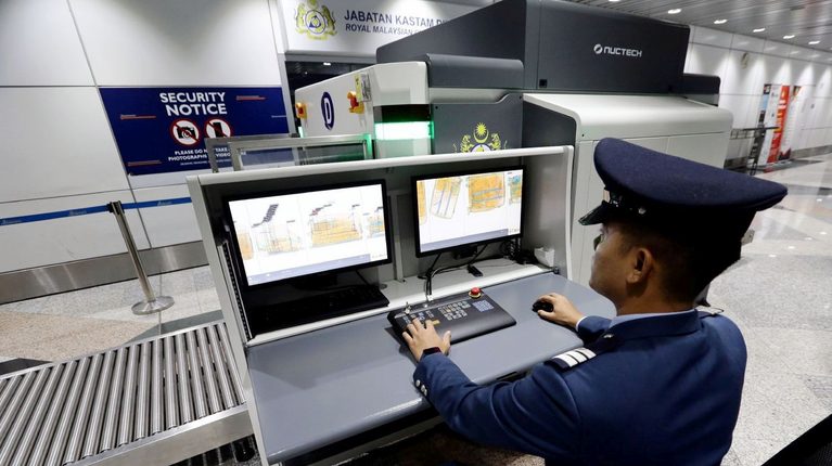 KLIA Baggage Scanners Cannot Detect Drugs, Says Home Minister